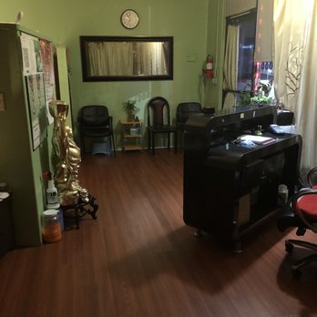 Jun Foot Massage - good massage - Reflexology Near Me - North Hollywood, California Jun Foot Massage - good massage - Reflexology Near Me - North Hollywood, California