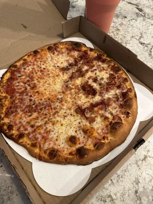 Walter's 303 Pizzeria & Publik House by null