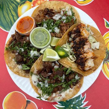 Paprika ATX - 2 suadero quesitacos, 1 carnitas quesitaco and 1 shrimp taco (weekly special) - Tacos Near Me - Austin, Texas
