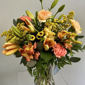Christopher's Flowers - Florists Near Me - Alexandria, Virginia Christopher's Flowers - Florists Near Me - Alexandria, Virginia