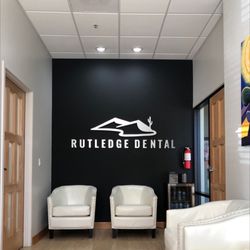 Rutledge Dental - Lobby