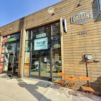 Pluto organic cafe - Cafes Near Me - Redmond, Washington