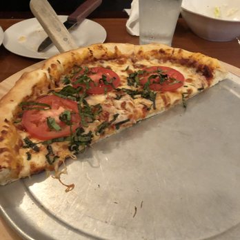 Copperstone - Classic Margherita Pizza - Italian Near Me - Snoqualmie, Washington
