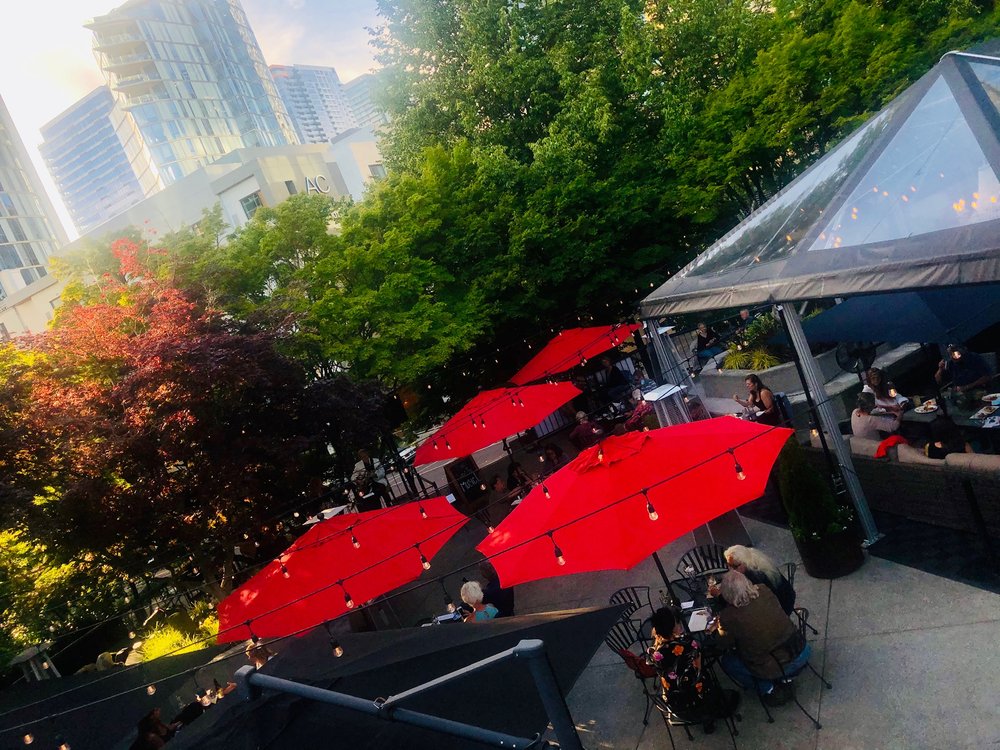 Bake's Place Bar & Bistro