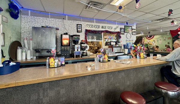 Waveland Cafe by null