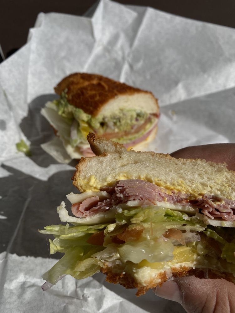 THE BOTTLE SHOP 31 Photos & 133 Reviews 152 Talmage Rd, Ukiah, CA