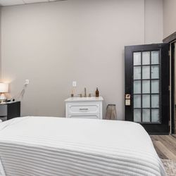 Regency Salon & Spa