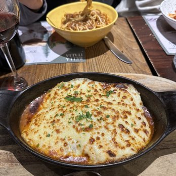 Bella Italia - The Lasagna was amazing. - Italian Near Me - London, XGL Bella Italia - The Lasagna was amazing. - Italian Near Me - London, XGL