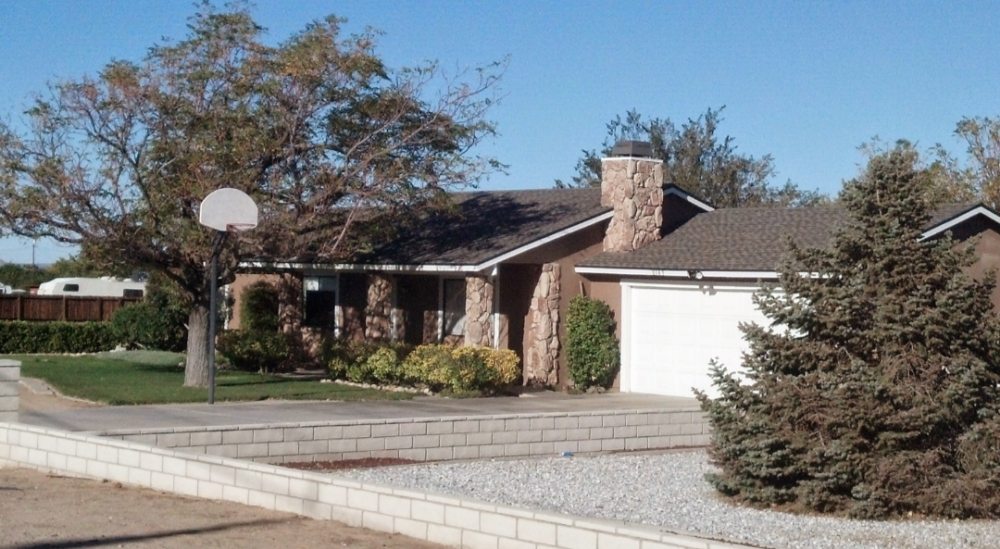 Slide of C S Construction and Roofing