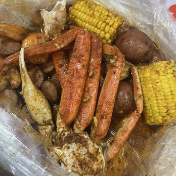 Mr & Mrs Crab - S-3). Feeling Crabby - Seafood Near Me - Melbourne, Florida Mr & Mrs Crab - S-3). Feeling Crabby - Seafood Near Me - Melbourne, Florida