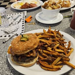 Rockin' Robyn's Diner - Bacon burger, pan fries and chubby checker