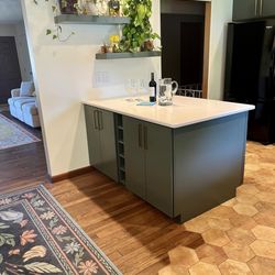 Mid-West Paints and Flooring Center