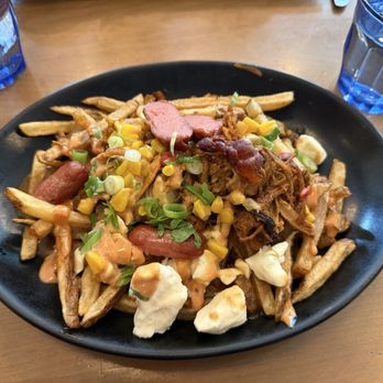 Cochon Dingue - Poutine tout cochon / Cochon Poutine - Breakfast & Brunch Near Me - Quebec City, Quebec Cochon Dingue - Poutine tout cochon / Cochon Poutine - Breakfast & Brunch Near Me - Quebec City, Quebec