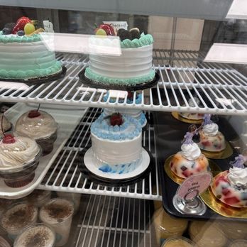 El Pancito - Custom Cakes Near Me - Raleigh, North Carolina