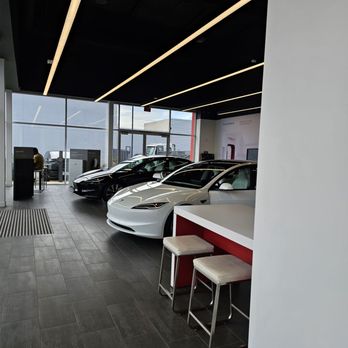 Tesla - Car Dealers Near Me - Santa Clarita, California Tesla - Car Dealers Near Me - Santa Clarita, California
