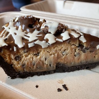 Sean Patrick's Restaurant - Chocolate Peanut Butter Pie - New American Near Me - Getzville, New York Sean Patrick's Restaurant - Chocolate Peanut Butter Pie - New American Near Me - Getzville, New York