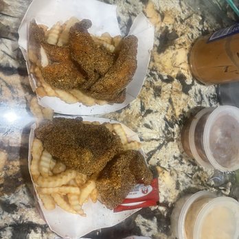 Howard Gumbo - Hard catfish and red snapper - Cajun/Creole Near Me - Sacramento, California Howard Gumbo - Hard catfish and red snapper - Cajun/Creole Near Me - Sacramento, California