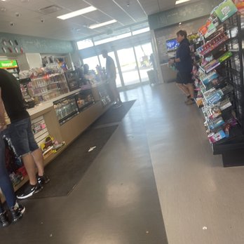 Miccosukee Service Plaza - Store - Gas Stations Near Me - Davie, Florida