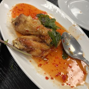 Thai Lao Restaurant - 4. Sticky Wings - Thai Near Me - Hercules, California