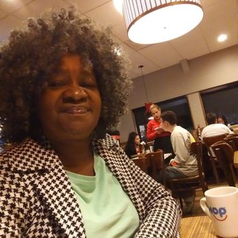 IHOP - Our waitress - Breakfast & Brunch Near Me - MIAMI, Florida IHOP - Our waitress - Breakfast & Brunch Near Me - MIAMI, Florida