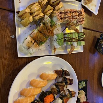 Yoshi Sushi - Sushi Bars Near Me - Richmond, Virginia
