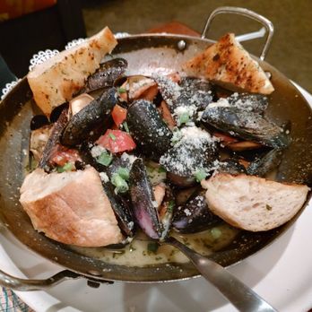 Red Fox Bar & Grille - Steamed mussels - American Near Me - Jackson, New Hampshire Red Fox Bar & Grille - Steamed mussels - American Near Me - Jackson, New Hampshire
