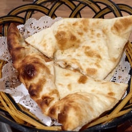 Naan that accompanies the combo dinner. Naan that accompanies the combo dinner.