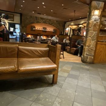 LongHorn Steakhouse - Bar area - Steakhouses Near Me - Dublin, Georgia LongHorn Steakhouse - Bar area - Steakhouses Near Me - Dublin, Georgia