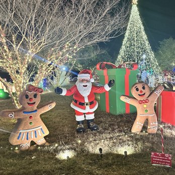 Maywald Christmas Light Display - Festivals Near Me - Austin, Texas