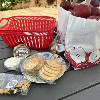 Ranchita Del Reo - Apple Experience basket full of snacks and apples - Pick Your Own Farms Near Me - Julian, California Ranchita Del Reo - Apple Experience basket full of snacks and apples - Pick Your Own Farms Near Me - Julian, California