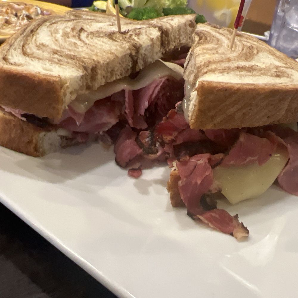 Mel's Diner - The mile high - New American Near Me - Cape Coral, Florida