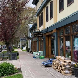 French Towne Market - Street View