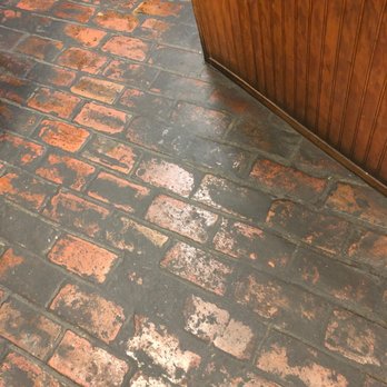 Mama's Pizza - a dirty kitchen floor - Pizza Near Me - Dresher, Pennsylvania Mama's Pizza - a dirty kitchen floor - Pizza Near Me - Dresher, Pennsylvania