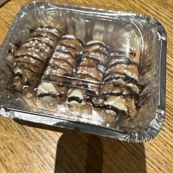 Angelo’s Taverna - Cannolis - Italian Near Me - Denver, Colorado