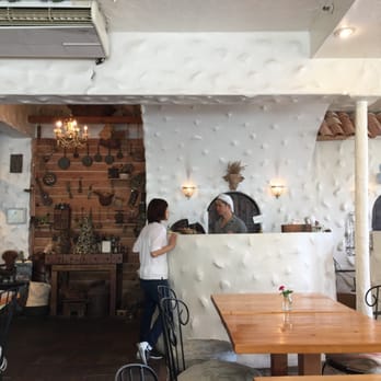 Cream Pot - Charm in every corner - Breakfast & Brunch Near Me - Honolulu, Hawaii Cream Pot - Charm in every corner - Breakfast & Brunch Near Me - Honolulu, Hawaii