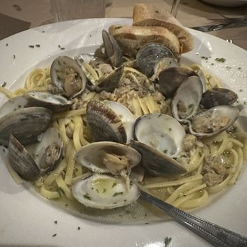 Mud City Crab House - Classic Clams & Linguini - Seafood Near Me - Manahawkin, New Jersey Mud City Crab House - Classic Clams & Linguini - Seafood Near Me - Manahawkin, New Jersey