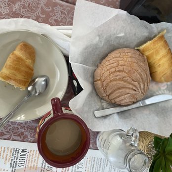Buenos Días Cafe - Café de olla y Mexican sweet bread - Breakfast & Brunch Near Me - Gulf Breeze, Florida Buenos Días Cafe - Café de olla y Mexican sweet bread - Breakfast & Brunch Near Me - Gulf Breeze, Florida