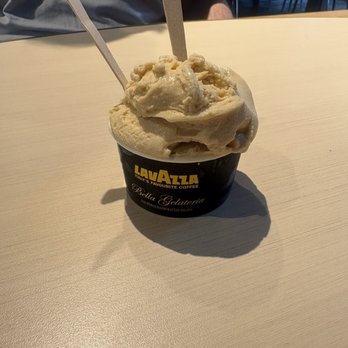 Bella Gelateria - Desserts Near Me - Vancouver, British Columbia