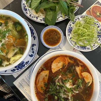 Pho & Company - Spicy Beef Soup (Bun Bo Hue) & Vegetable Pho - Vietnamese Near Me - Kapolei, Hawaii
