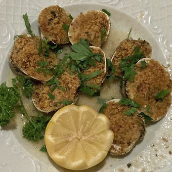 Michael's - Baked clams appetizer - special Father's Day menu 2021 - Italian Near Me - Brooklyn, New York Michael's - Baked clams appetizer - special Father's Day menu 2021 - Italian Near Me - Brooklyn, New York