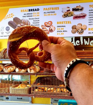 Edelweiss European Bakery & Cafe by null