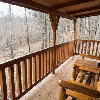 Avenwood Cabin - Settler's Roost cabin: Backporch and view. - Guest Houses Near Me - New Straitsville, Ohio Avenwood Cabin - Settler's Roost cabin: Backporch and view. - Guest Houses Near Me - New Straitsville, Ohio