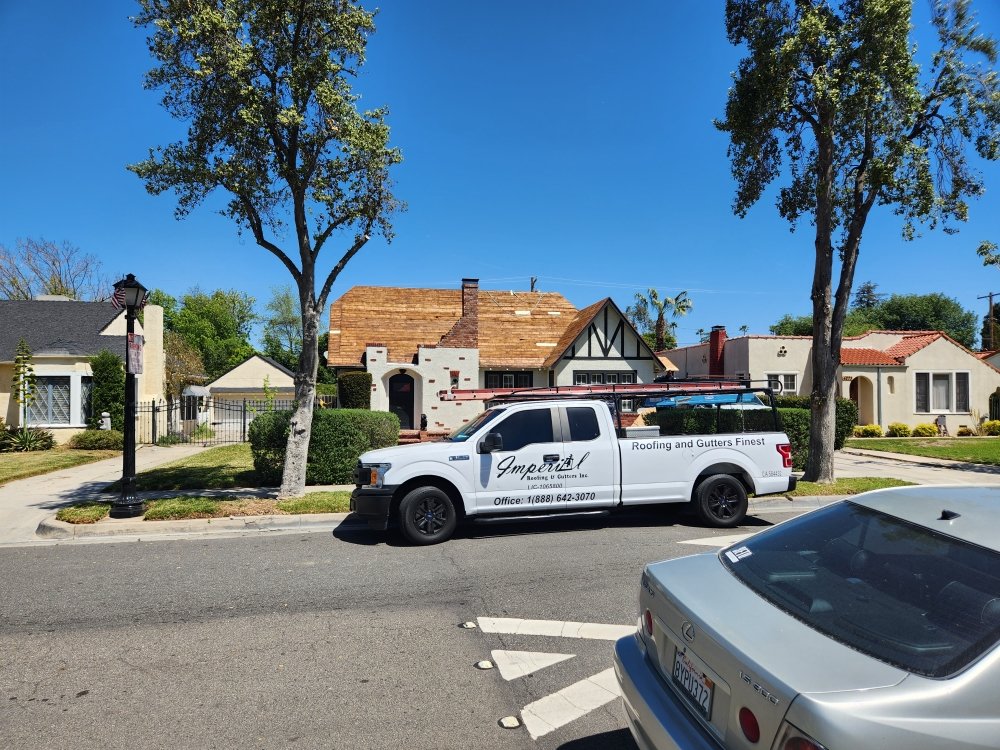 Slide of Imperial  Roofing and Gutters