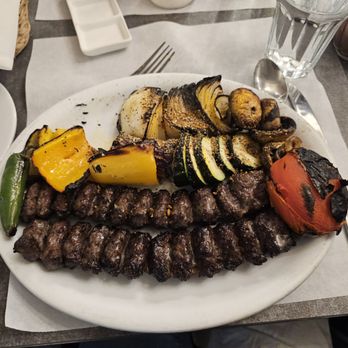 Yas Restaurant - Koobideh & Vegetables (No Rice) - Persian/Iranian Near Me - San Jose, California Yas Restaurant - Koobideh & Vegetables (No Rice) - Persian/Iranian Near Me - San Jose, California