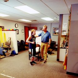 Crest Physical Therapy - Patient working with a Physical Therapist.