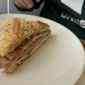 Pan - dogwood - black forest ham, milano salami, provolone, peppadew relish, red onion, - Sandwiches Near Me - Fayetteville, North Carolina Pan - dogwood - black forest ham, milano salami, provolone, peppadew relish, red onion, - Sandwiches Near Me - Fayetteville, North Carolina