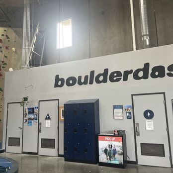 Boulderdash Ventura - Facilities - Rock Climbing Near Me - Ventura, California Boulderdash Ventura - Facilities - Rock Climbing Near Me - Ventura, California