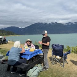 Oceanside RV Park - Snacks with a view!