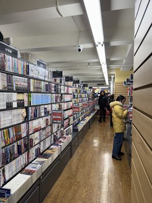 BOOKOFF New York Store by null