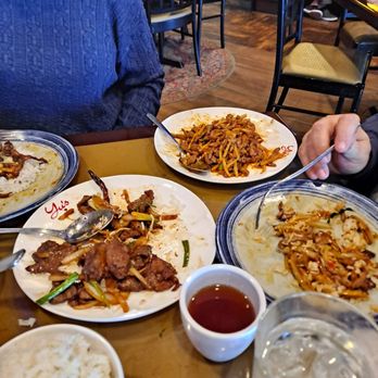Yu's Mandarin - Ping pork and Mongolian beef - Chinese Near Me - Schaumburg, Illinois Yu's Mandarin - Ping pork and Mongolian beef - Chinese Near Me - Schaumburg, Illinois